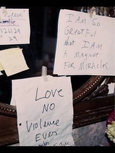 Lo specchio di Michael Jackson con le affermazioni